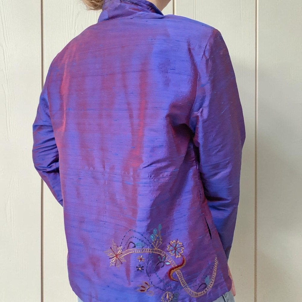 100% Raw Silk Iridescent Purple Embroidered Jacket Blazer Size S Coldwater Creek - Picture 2 of 9